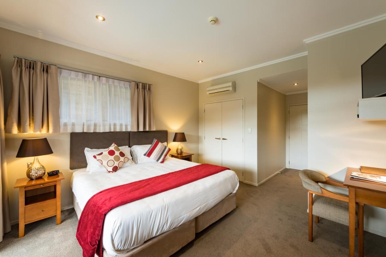 Decks Of Paihia Bed and Breakfast Buitenkant foto
