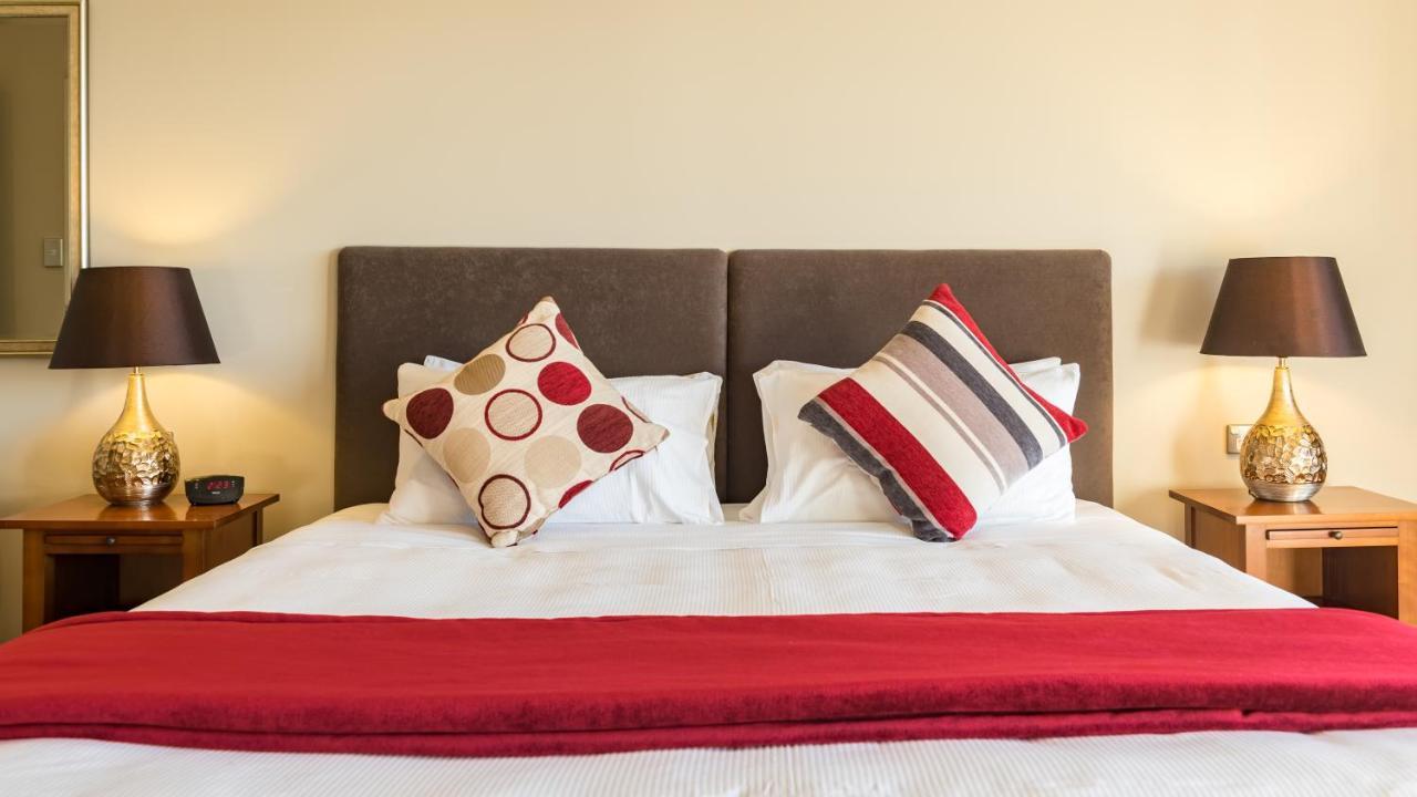 Decks Of Paihia Bed and Breakfast Buitenkant foto