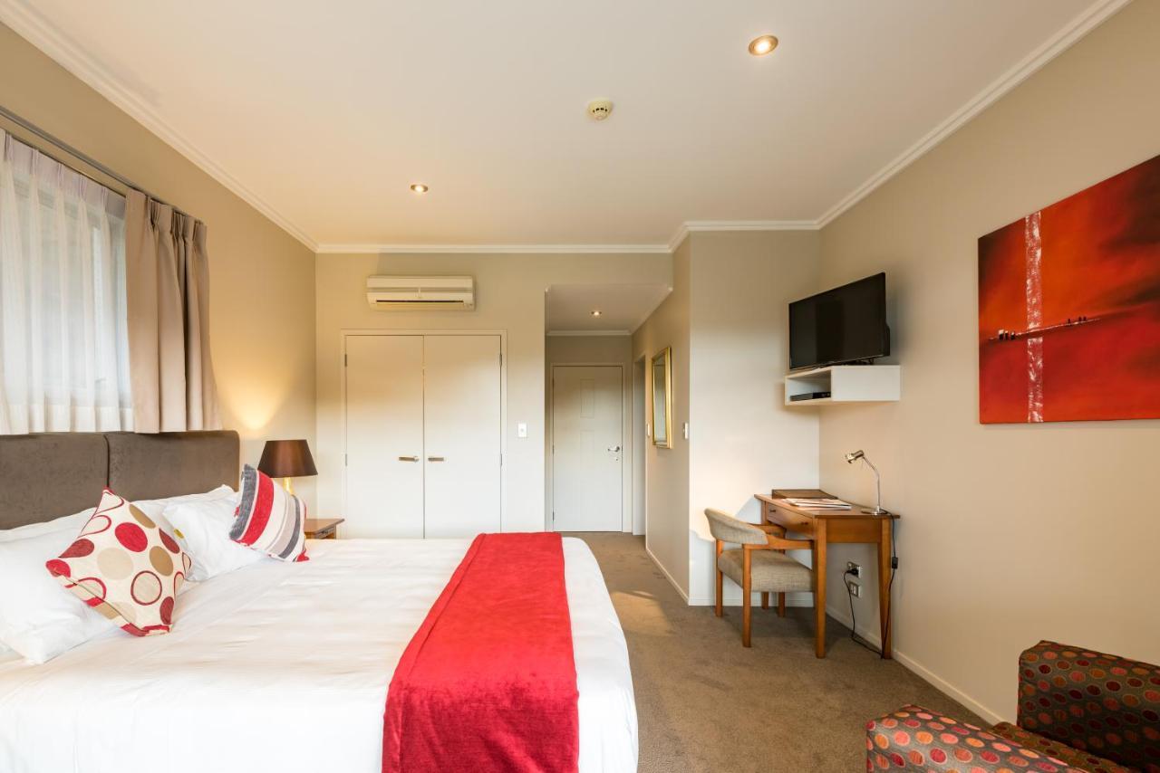 Decks Of Paihia Bed and Breakfast Buitenkant foto