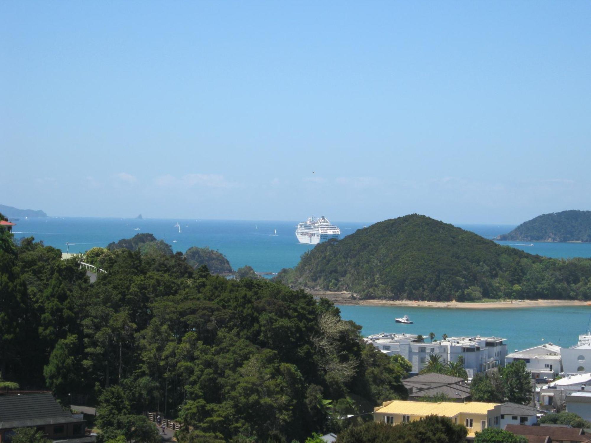 Decks Of Paihia Bed and Breakfast Buitenkant foto