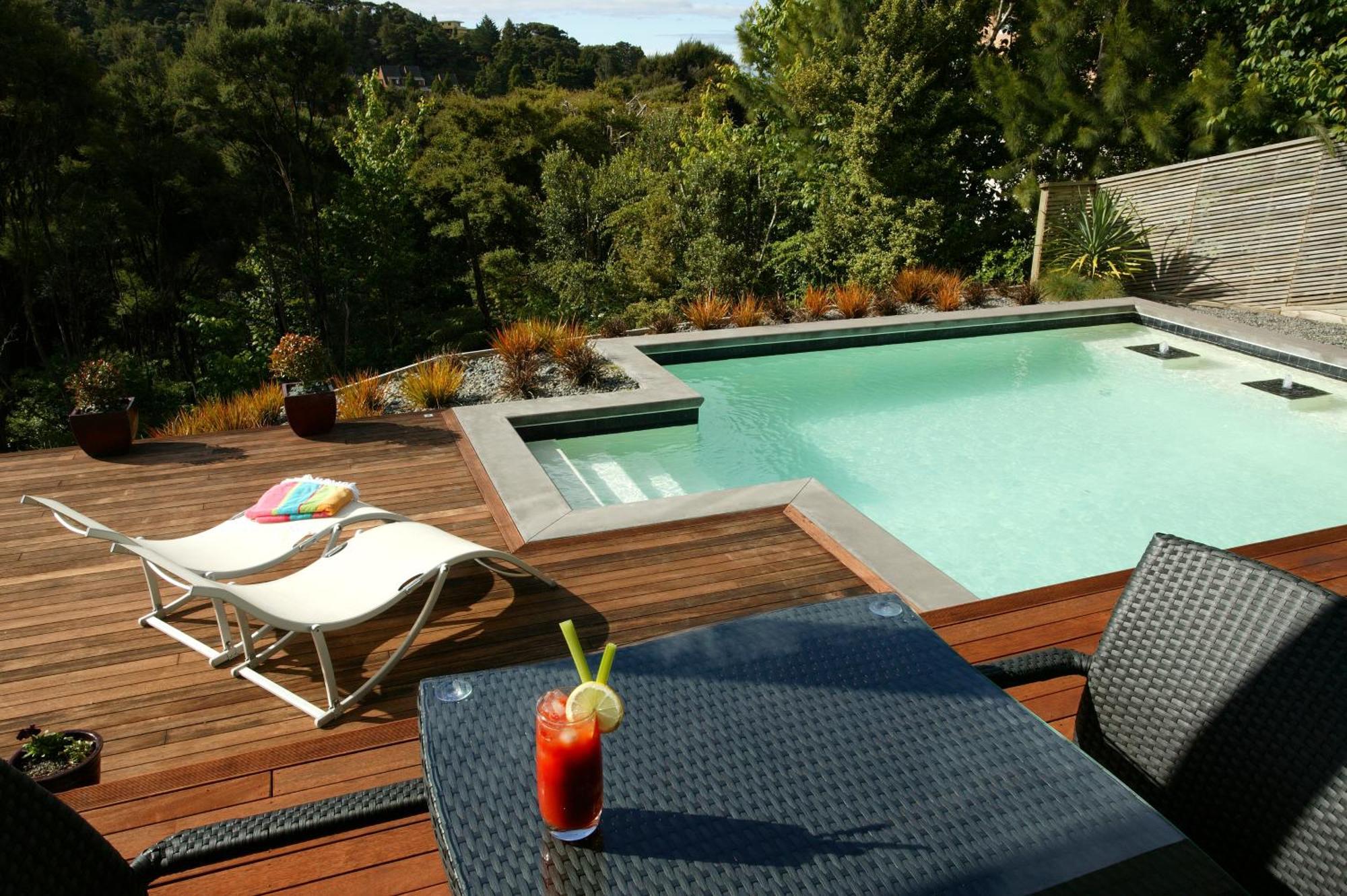 Decks Of Paihia Bed and Breakfast Buitenkant foto