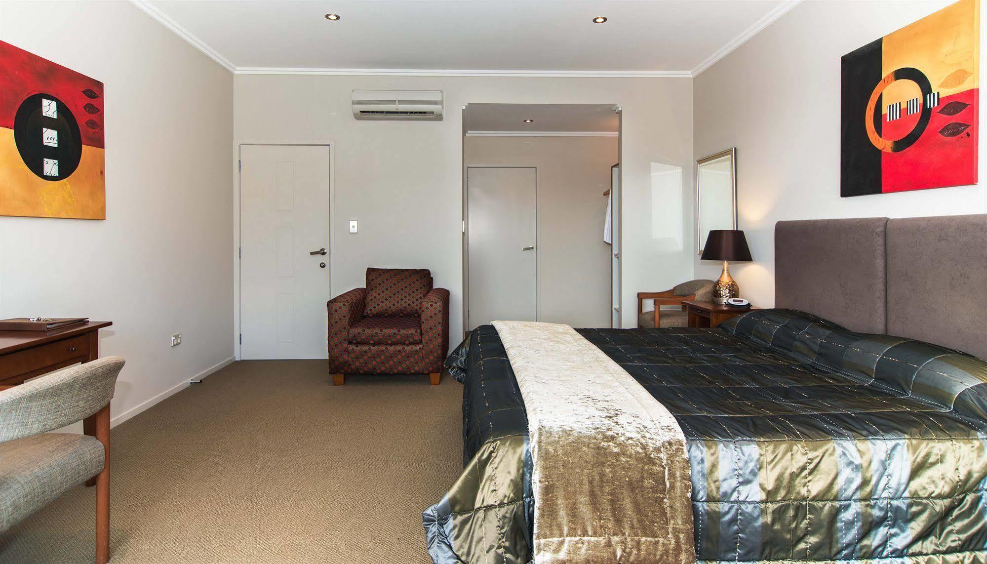 Decks Of Paihia Bed and Breakfast Buitenkant foto