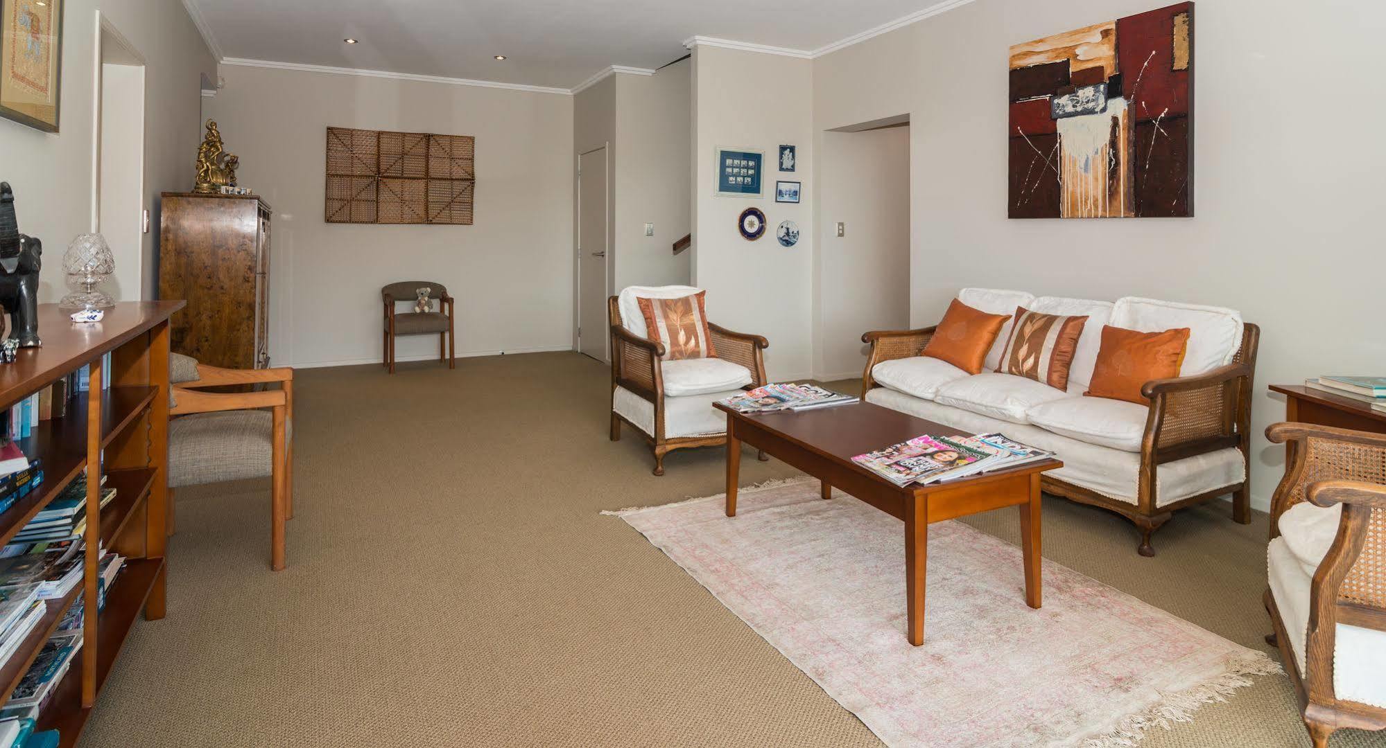 Decks Of Paihia Bed and Breakfast Buitenkant foto